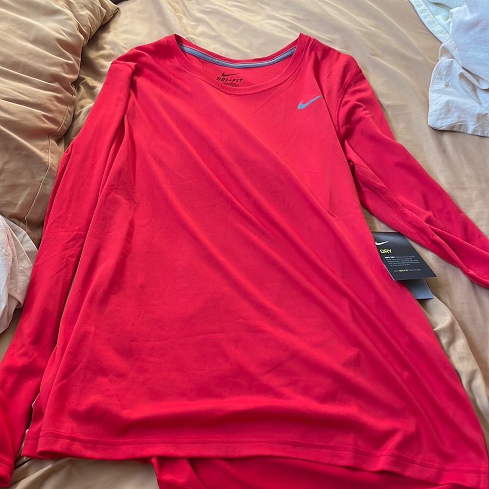 Womens Nike long sleeve